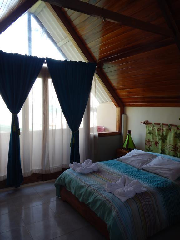 Hospedaje Casa Soleil Puerto Villamil Εξωτερικό φωτογραφία